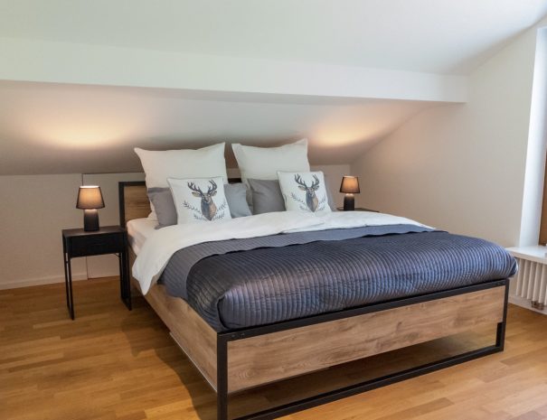 FeWo_gold_und_gruen_schlafen